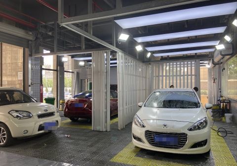 機(jī)油包裝規(guī)格差異大，汽車保養(yǎng)如何不“踩坑”